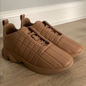 Burberry Men's Tan Quilted Sneakers